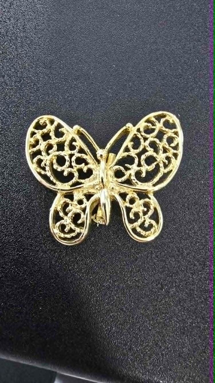 Vintage Gerry’s gold tone filigree butterfly brooch pin